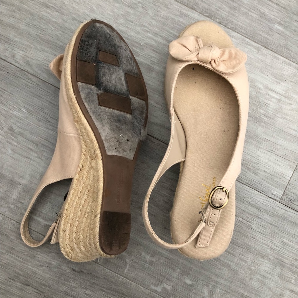 Shoes - Picture 2 of 2